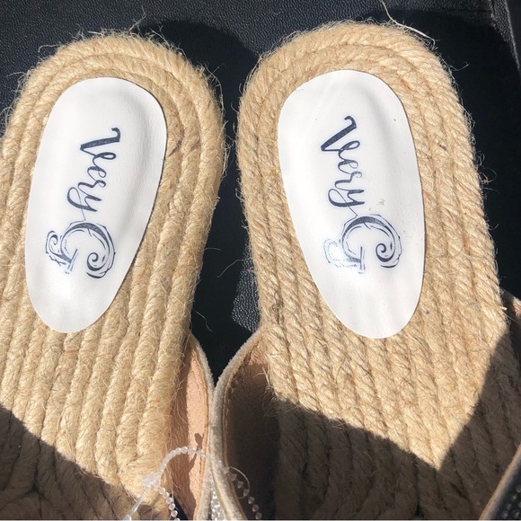 Very G Sparly Bling Rose and Silver Sandle Shoes Both Pairs Size 10 Flats - Picture 2 of 5